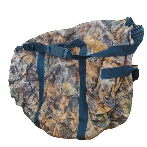 Mad Dog Gear Large Hunting Bag Advantage Timber Camouflage Zipper Shoulder - Picture 2 of 6